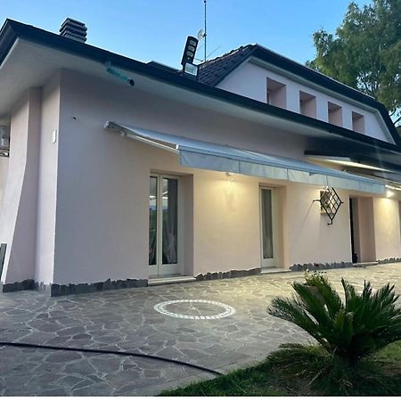 Villa Ninfea Lux Tavullia, Jacuzzi, Garden, Wifi, Ac Exterior foto